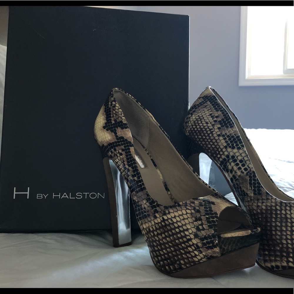 H Halston Platform Block Heel - image 1